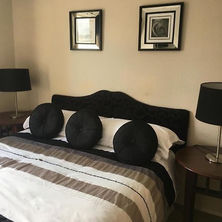 Ferrybridge Hotel Ντανφέρμλιν Εξωτερικό φωτογραφία