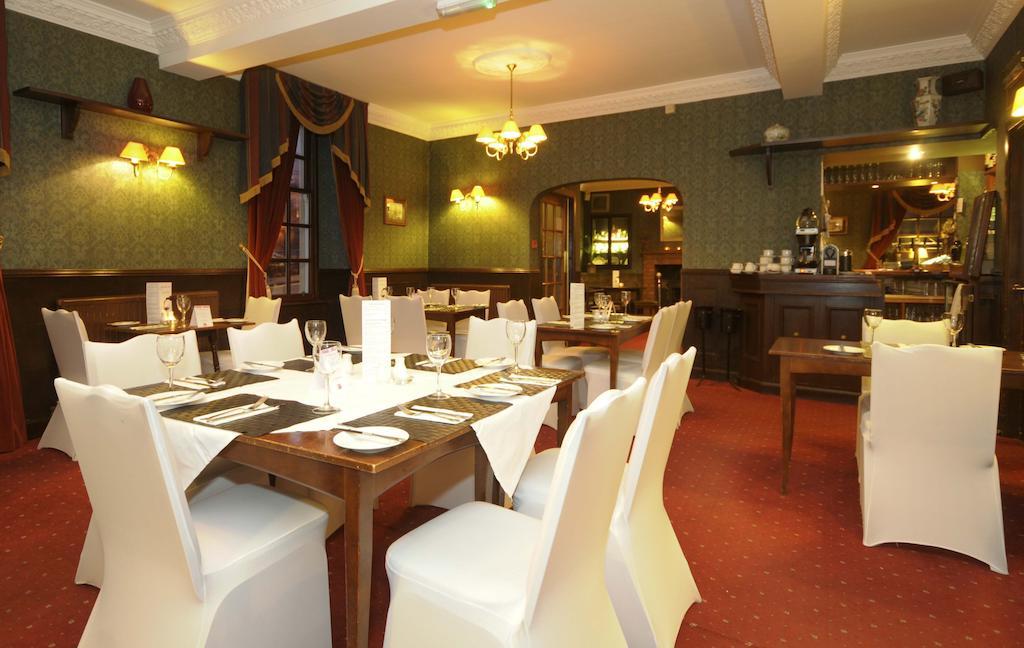 Ferrybridge Hotel Ντανφέρμλιν Εξωτερικό φωτογραφία